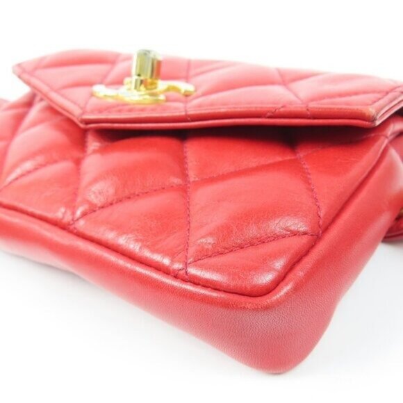 Authentic CHANEL CC Vintage Matelasse Lambskin Waist Pouch Bum Bag Leather Red - Picture 12 of 16